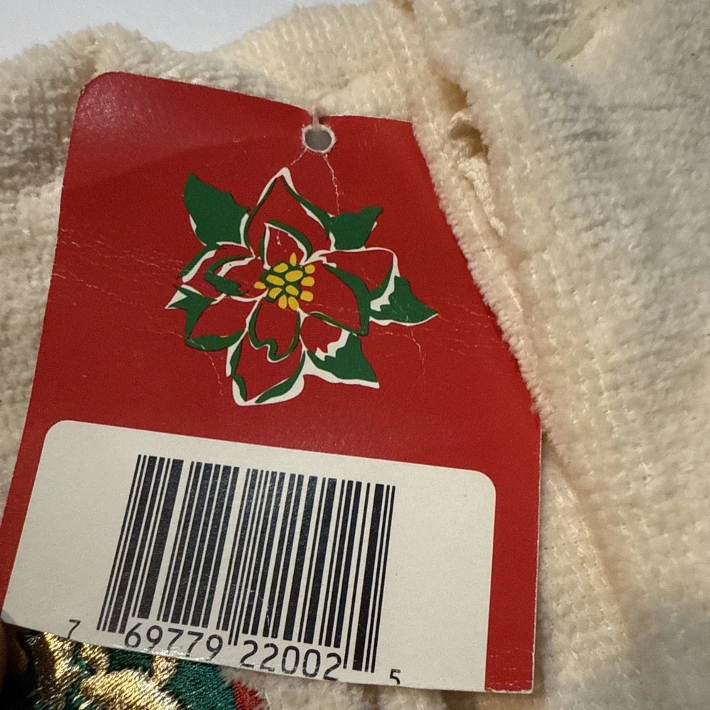 Vtg Embroidered hand towels/towel Set beige christmas wreath cotton Gold NWT NOS